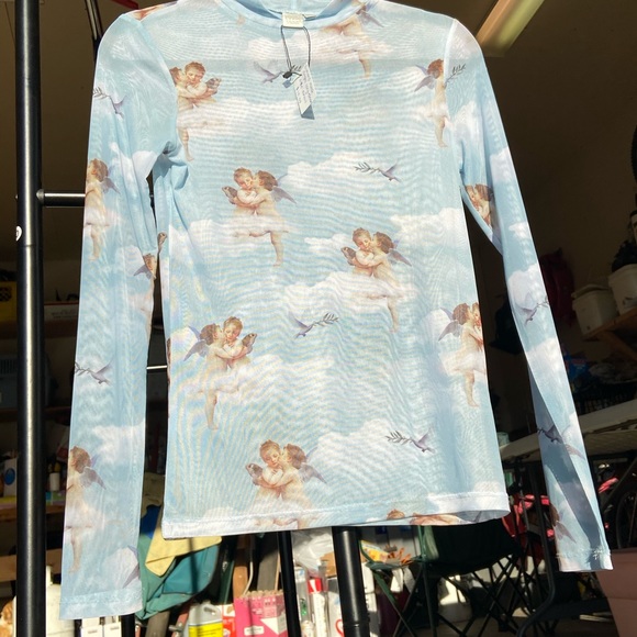 Simons Mesh Angel Top - Picture 2 of 4